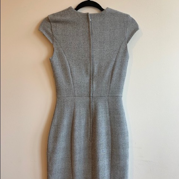 H&M fitted cap sleeve office dress - Picture 5 of 5